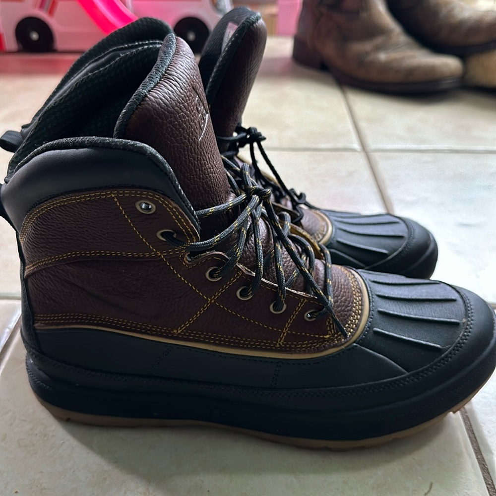 Men’s ACG